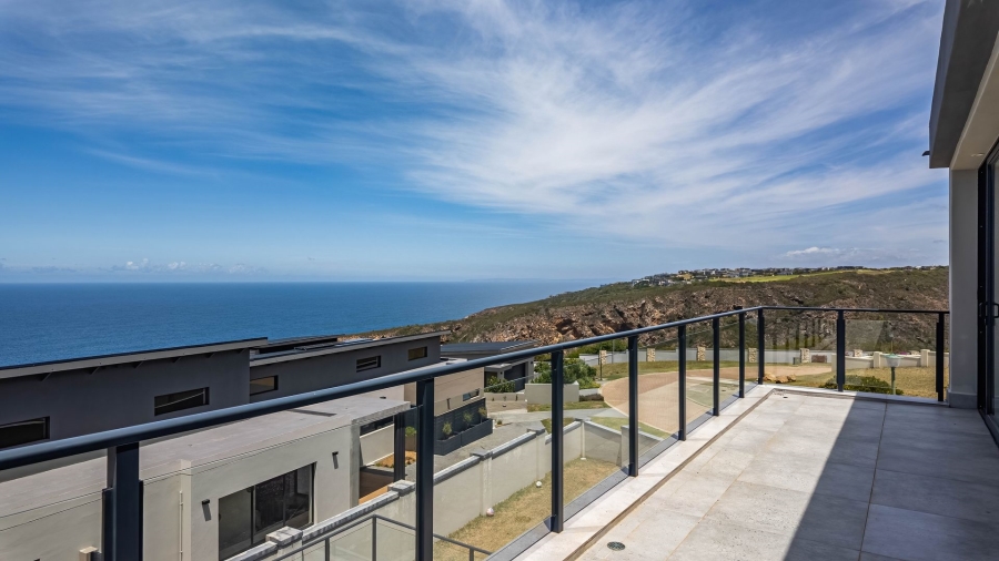 4 Bedroom Property for Sale in Le Grand Golf Estate Western Cape